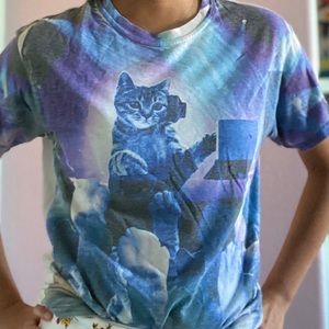 Retro Funky Dj Cat Graphic Tee